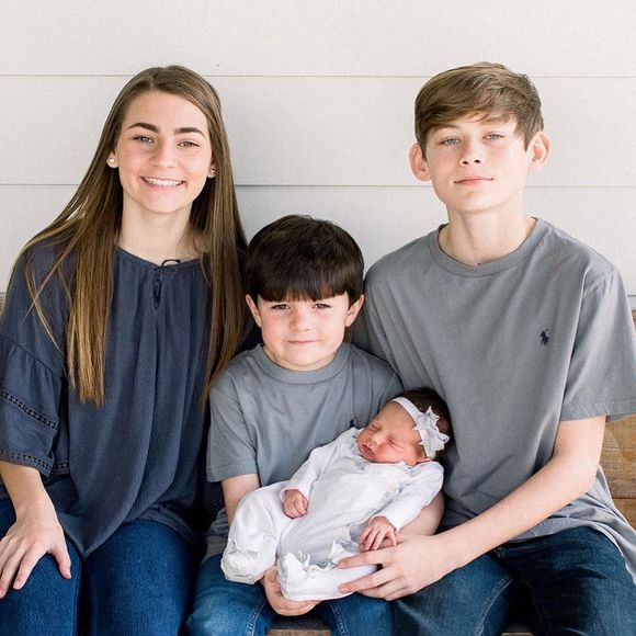 Meet your Posher, Kirstin - Picture 1 of 1